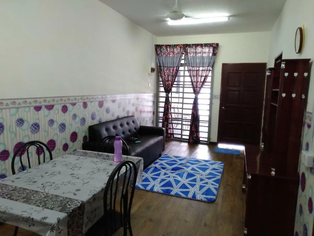 Adno Homestay Cempaka Batu Kawan